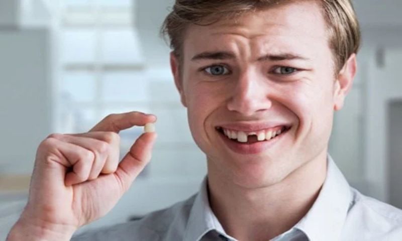 Tại sao lại mơ thấy rụng răng?